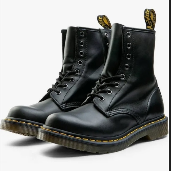 Dr Martens 1460 - Picture 1 of 13